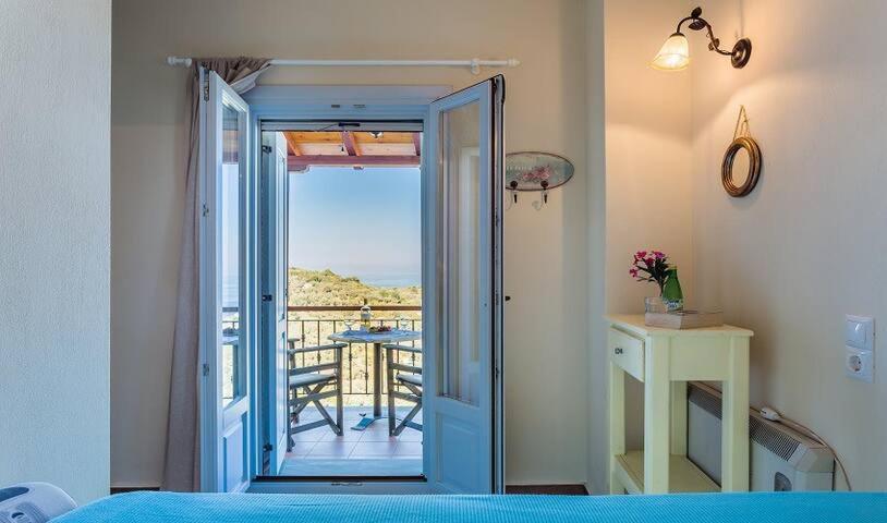 Villa Alegria Скопелос Екстериор снимка